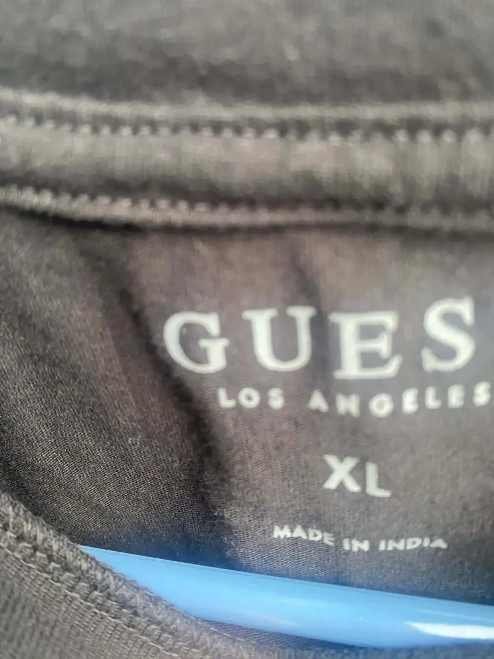 Guess Los Angeles Black Gold Logo Graphic T-Shirt Size XL - Picture 8 of 9